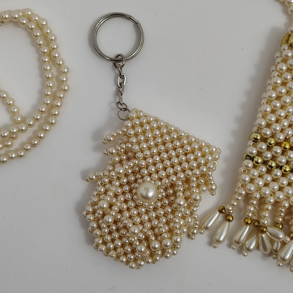 Vintage 70s 80s Off White Faux Pearl Beaded Purse Necklace And Keychain Bridal - Picture 3 of 8